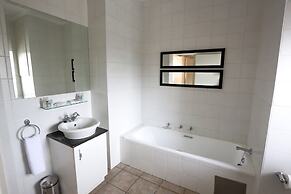 Sandton Times Square Serviced Apartments