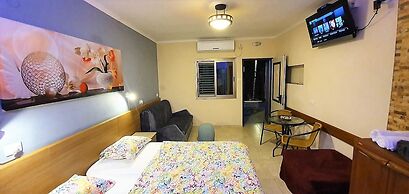 Aloni - Guest house Dead Sea