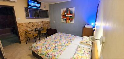 Aloni - Guest house Dead Sea