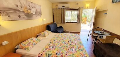 Aloni - Guest house Dead Sea