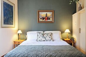 Art Gallery Hotel