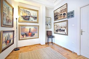 Art Gallery Hotel