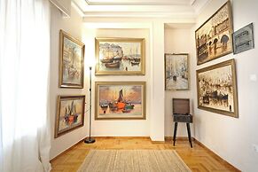 Art Gallery Hotel