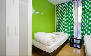 HolidaysBCN Hostel