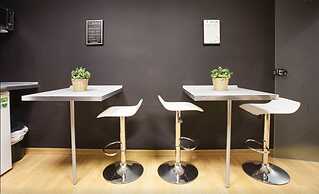 HolidaysBCN Hostel