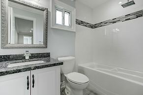 QuickStay - Beautiful 5bdrm House in Vaughan