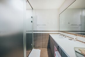 Jeju Bricks Hotel