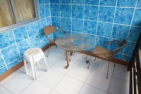 Centillo Travellers Inn