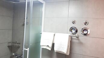 Garni City Hotel
