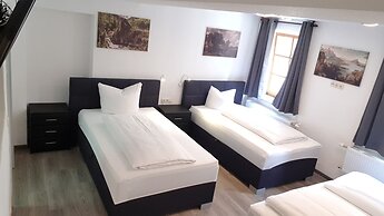Garni City Hotel