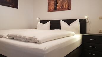 Garni City Hotel