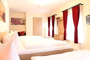 Garni City Hotel