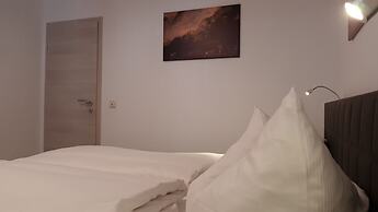 Garni City Hotel