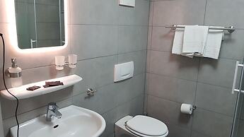 Garni City Hotel