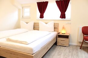 Garni City Hotel