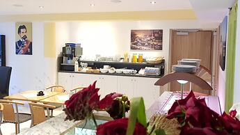 Garni City Hotel