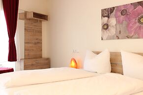 Garni City Hotel