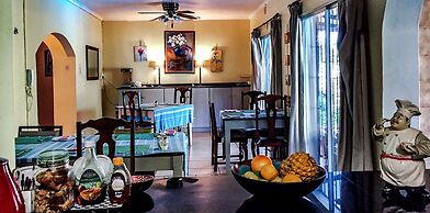 Hlulala Guesthouse