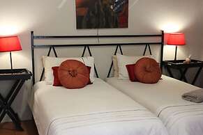 Hlulala Guesthouse