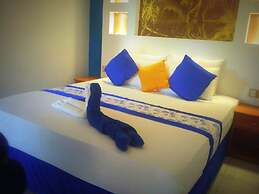 Aquarius Resort