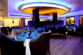 Hotel Swosti Grand