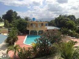 La Cayenna Hôtel et Restaurant