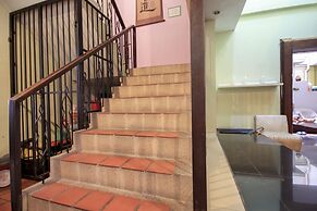 OYO 1054 Phuket Backpacker Hostel