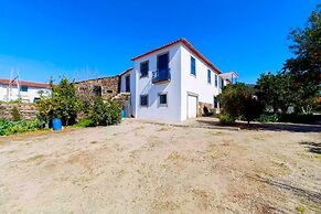 Confortable Countryside House