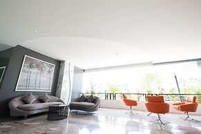 P Plus Hotel