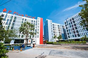 P Plus Hotel