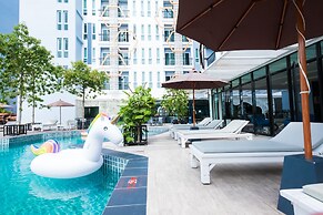P Plus Hotel