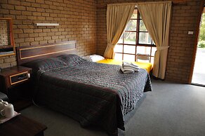 Miner's Retreat Motel