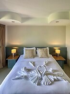Sea Hills Resort
