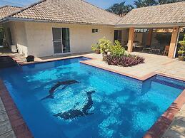 Baansiesom Private Pool Villa