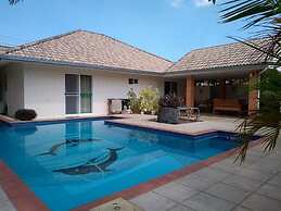 Baansiesom Private Pool Villa