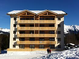 L'Eden Skis aux pieds