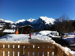 L'Eden Skis aux pieds