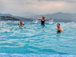 Hotel Himalayan Horizon