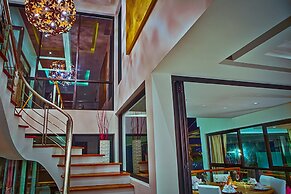SHA Extra Plus Grand Villa Luxury Time