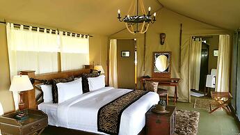 Ole Serai Luxury Camp