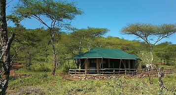 Ole Serai Luxury Camp