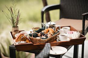 Ole Serai Luxury Camp