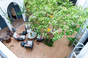 Riad 64