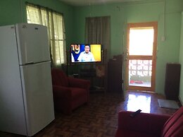 MaFlo Arms Apartments