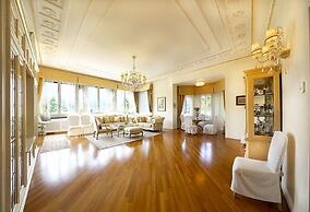 Villa Castiglioni