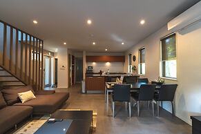 Phoenix Chalets