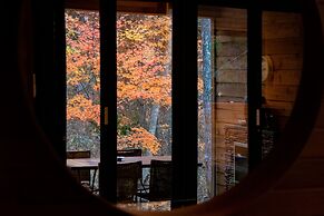 Phoenix Chalets