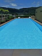 Chaofa West Suites