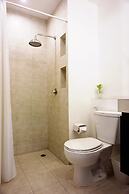 Chaofa West Suites