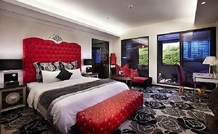 Golden Hotspring Hotel